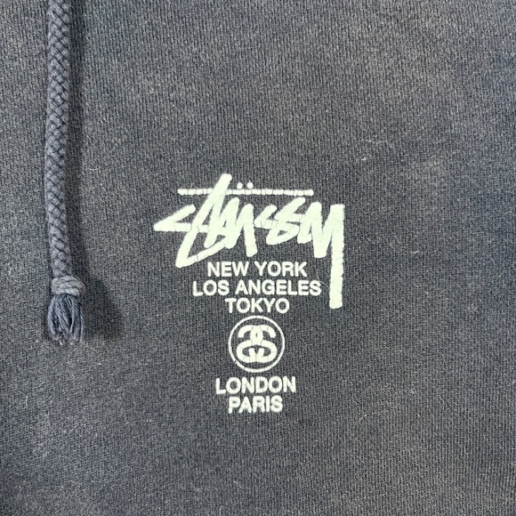 Stussy World Tour Logo Hoodie Mens Large Faded Black Sweatshirt 0965 - Picture 3 of 9